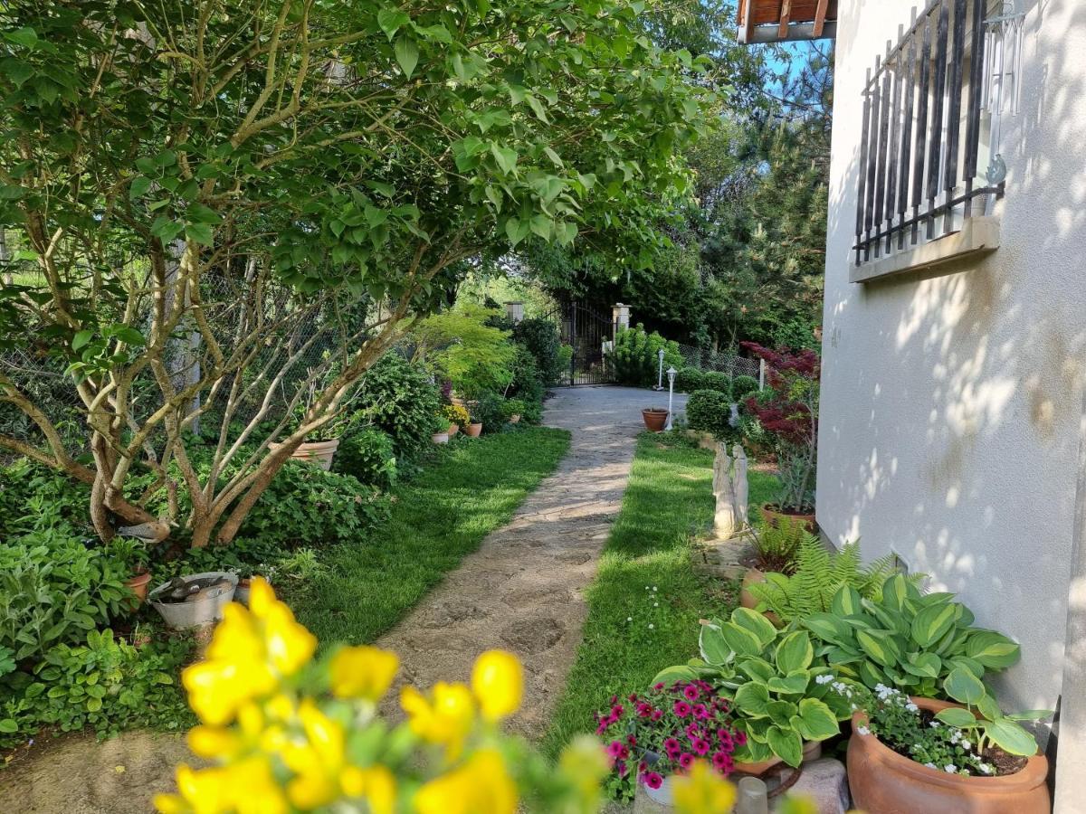La Citadelle Bed and Breakfast Sainte-Genevieve-les-Gasny Buitenkant foto
